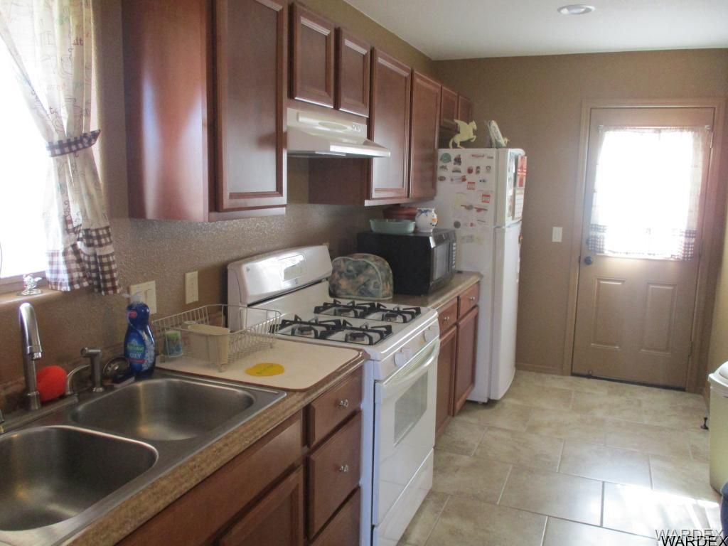 20374 S Road Runner Rd, Lake Havasu City, AZ 86406